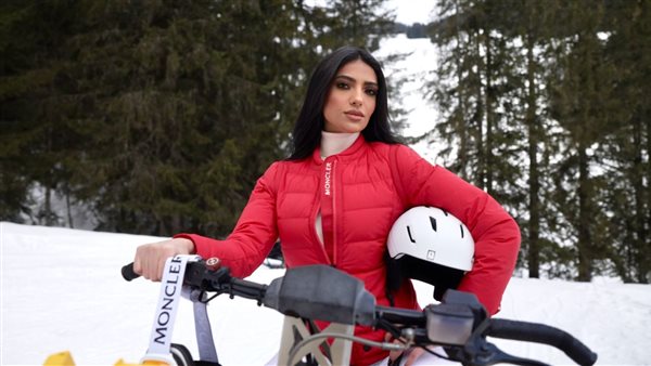 شيرين يحيى مطربة