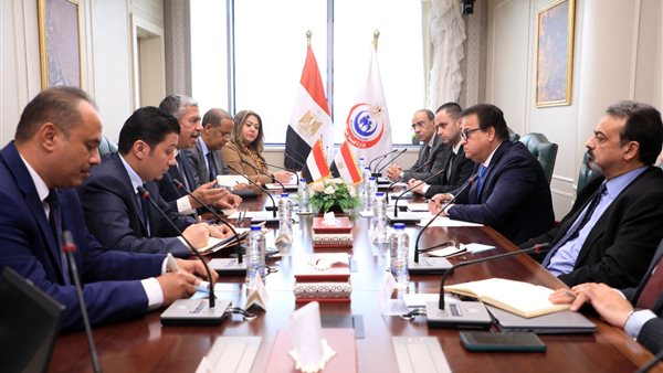 وزير الصحة يستقبل