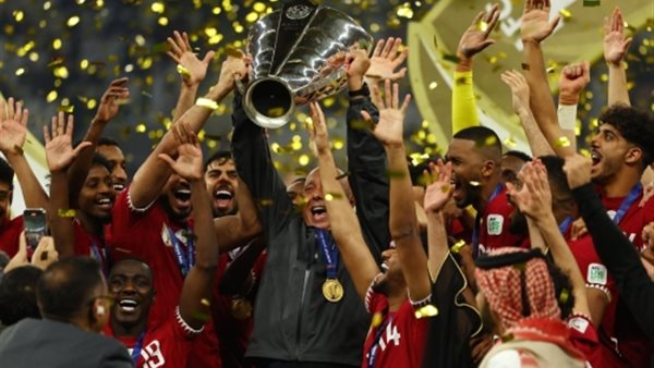 تتويج منتخب قطر