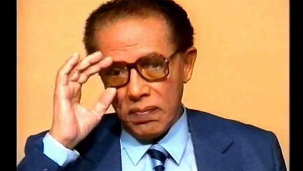 الدكتور مصطفى محمود