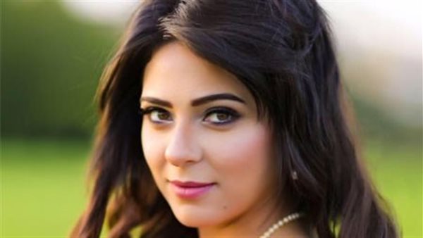 الفنانة نورهان