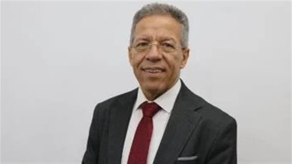 نقيب الأطباء 