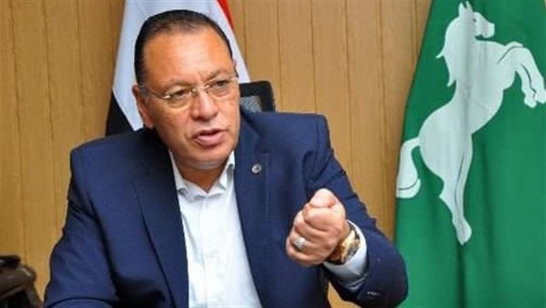  الدكتور ممدوح غراب