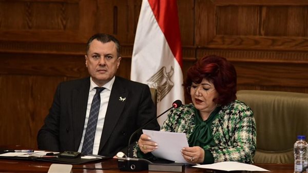 وزير السياحة بالبرلمان