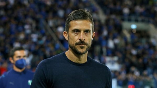 مدرب ساسولو المقال