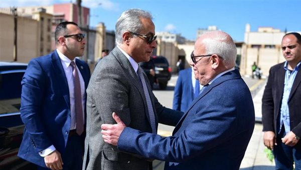 .مُحافظ بورسعيد يَستقبِل