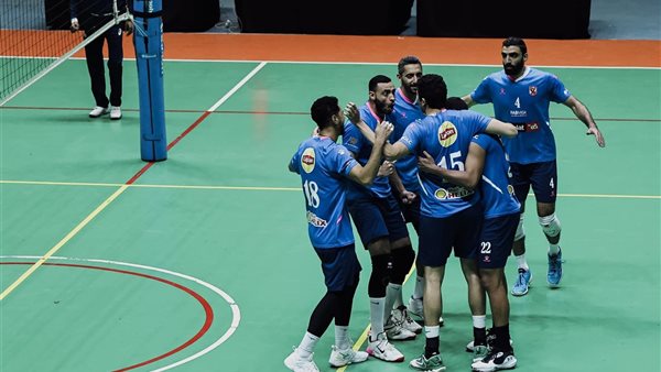 رجال طائرة الأهلي