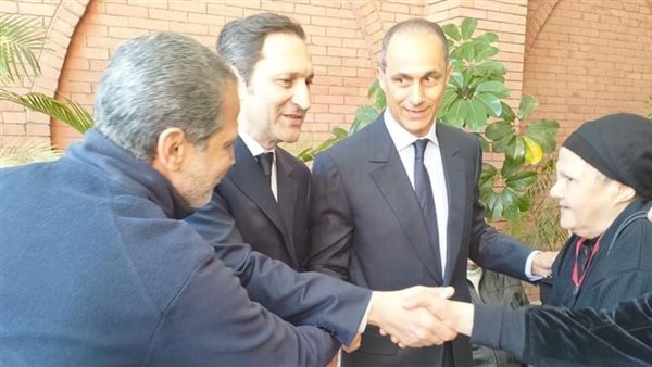 وصول جمال وعلاء مبارك،إلى