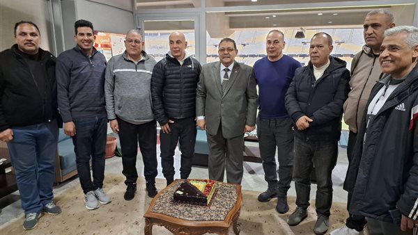 الجهاز الفني لمنتخب