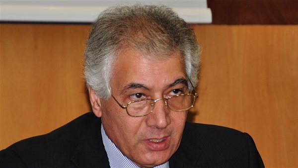 أحمد جلال وزير المالية