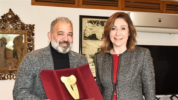   نيفين الكيلاني