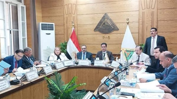 مجلس جامعة بنها 