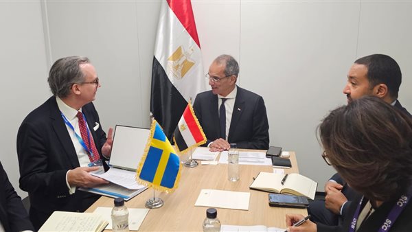 عمرو طلعت وزير الاتصالات