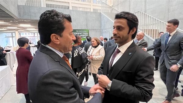 وزير الشباب والرياضة