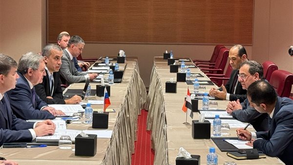 جانب من المباحثات