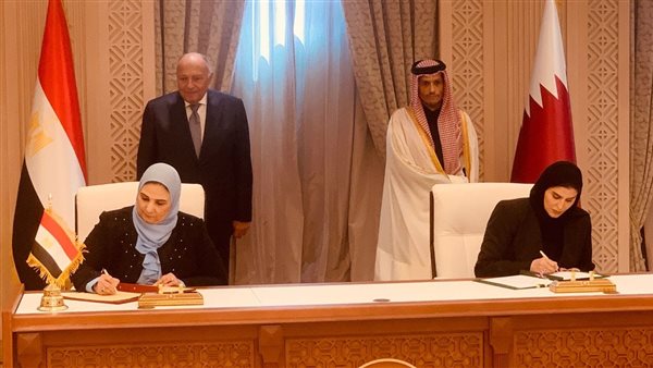  نيفين القباج  ومريم