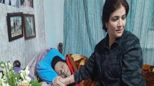 أرملة حلمي بكر 