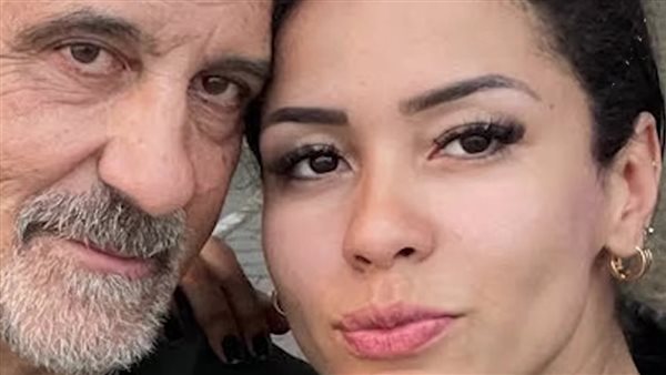 السائحة وزوجها 