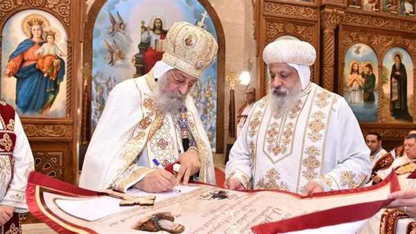 البابا تواضروس يدشن