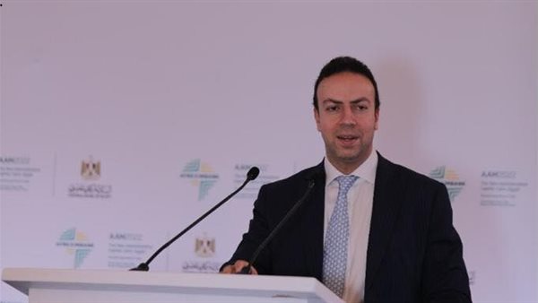 رامي أبو النجا، نائب