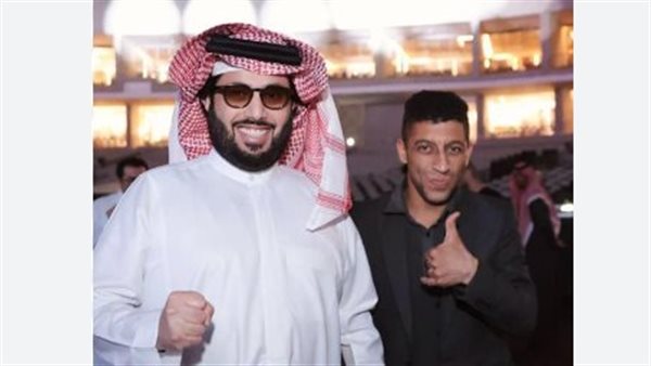 تركي آل شيخ وأحمد