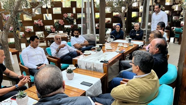 وزير الشباب والرياضة