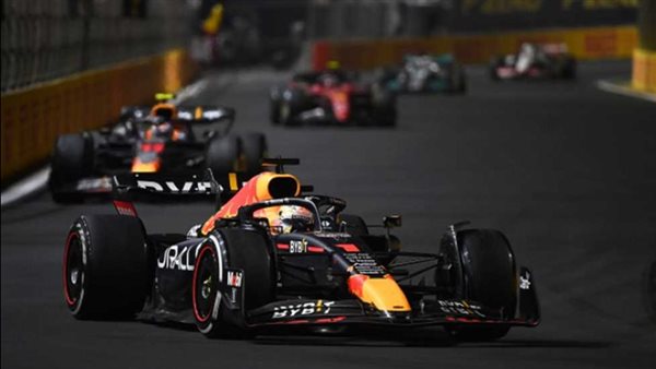 مستشار رياضة السيارات