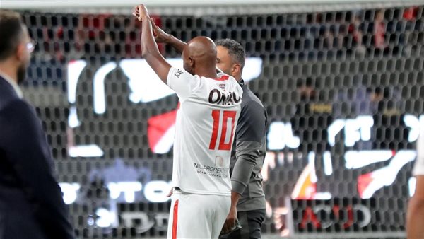 شيكابالا وإشاراته