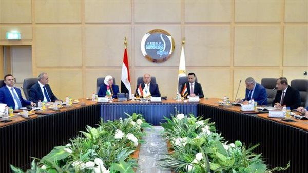 إجتماع  وزير النقل