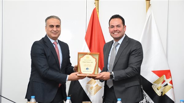 خلال توقيع الاتفاقية