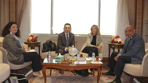 خلال زيارة اليوم