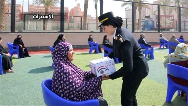 الداخلية أثناء توزيع