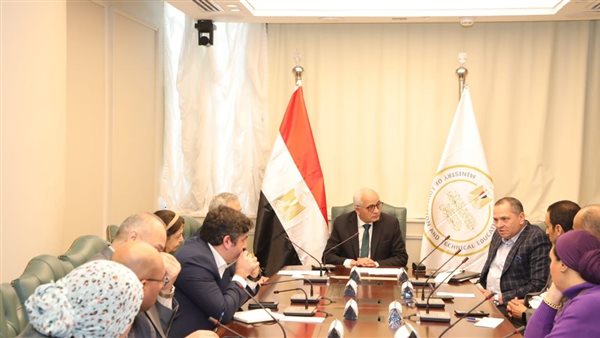 وزير التربية والتعليم