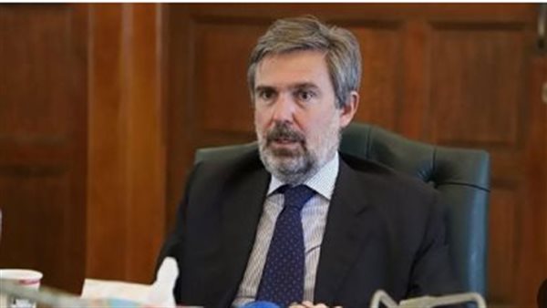 السفير الإيطالى