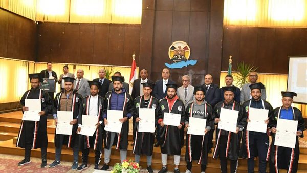 محافظ الفيوم