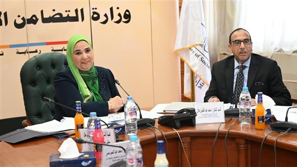  نيفين القباج والدكتور