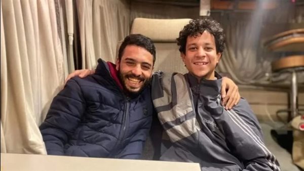 داش ومعاذ نبيل