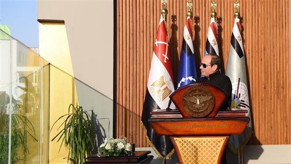 الرئيس من الاكاديمية