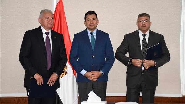 أشرف صبحي وزير الشباب