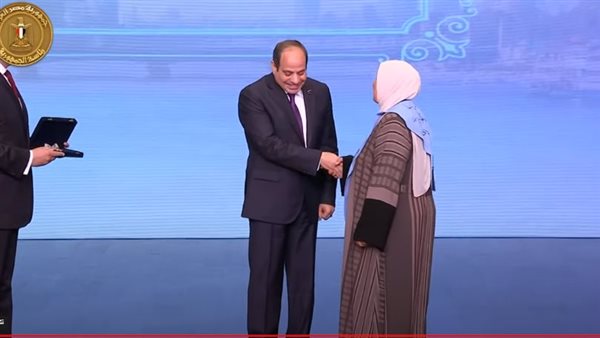  الرئيس عبدالفتاح