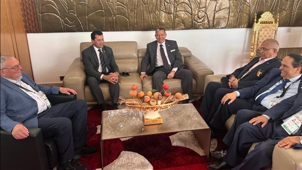 وزير الشباب والرياضة