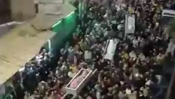 جانب من الجنازة 