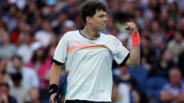 الأمريكي بن شيلتون