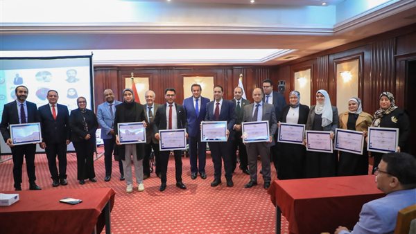 جانب من التكريم 