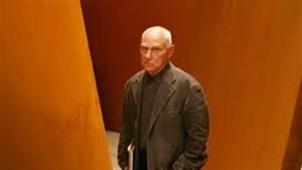 الأمريكي سيرا