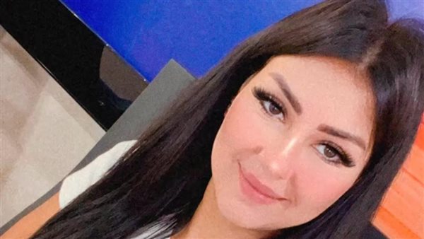 هبة عطيه خبيرة التجميل