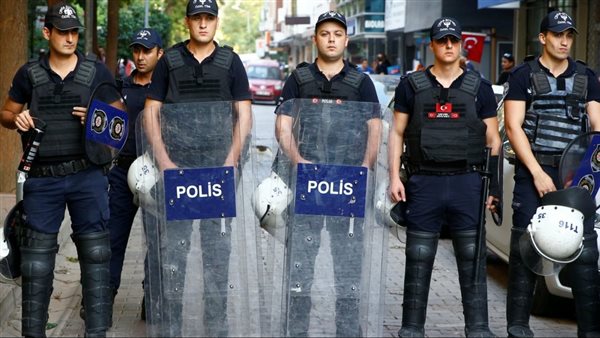 عناصر من القوى الأمنية