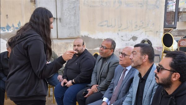 جانب من زيارة المحافظ