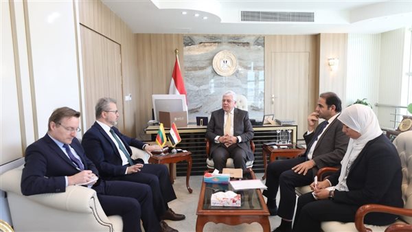  وزير التعليم العالي