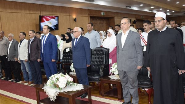 خلال حفل التوزيع